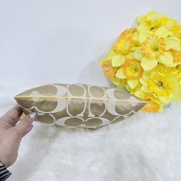 Coach yellow and tan satchel bag - Picture 8 of 16